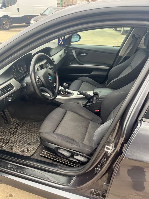 Bmw e90 320d sedan