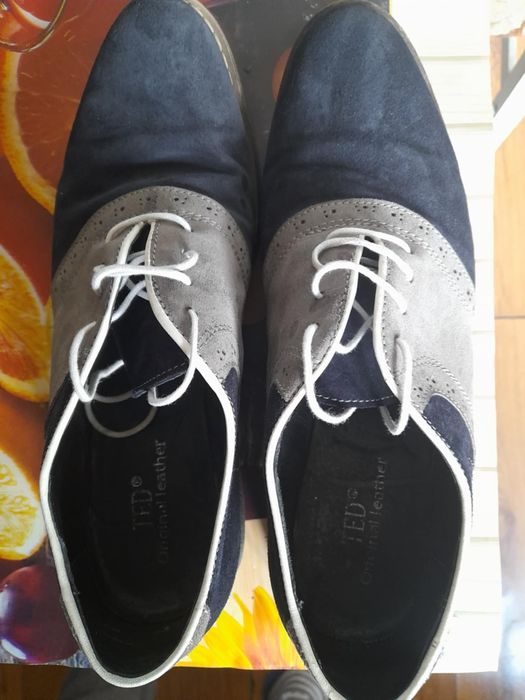 Pantofi de femeie din piele întoarsă