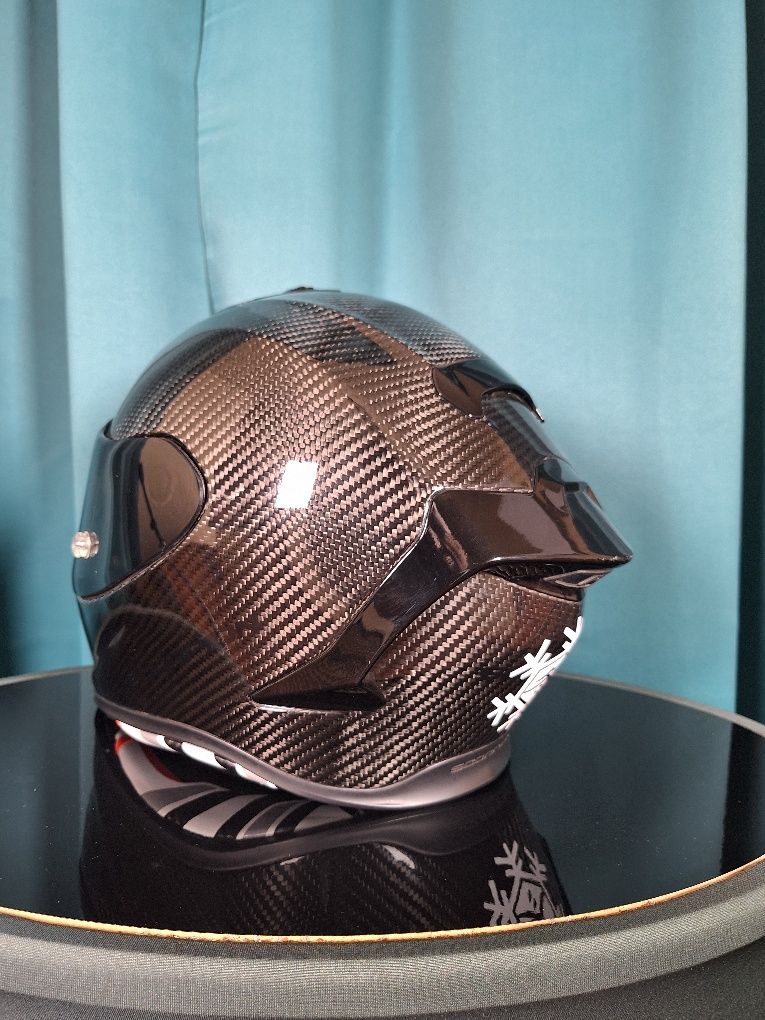 Scorpion Exo R1 Evo Carbon