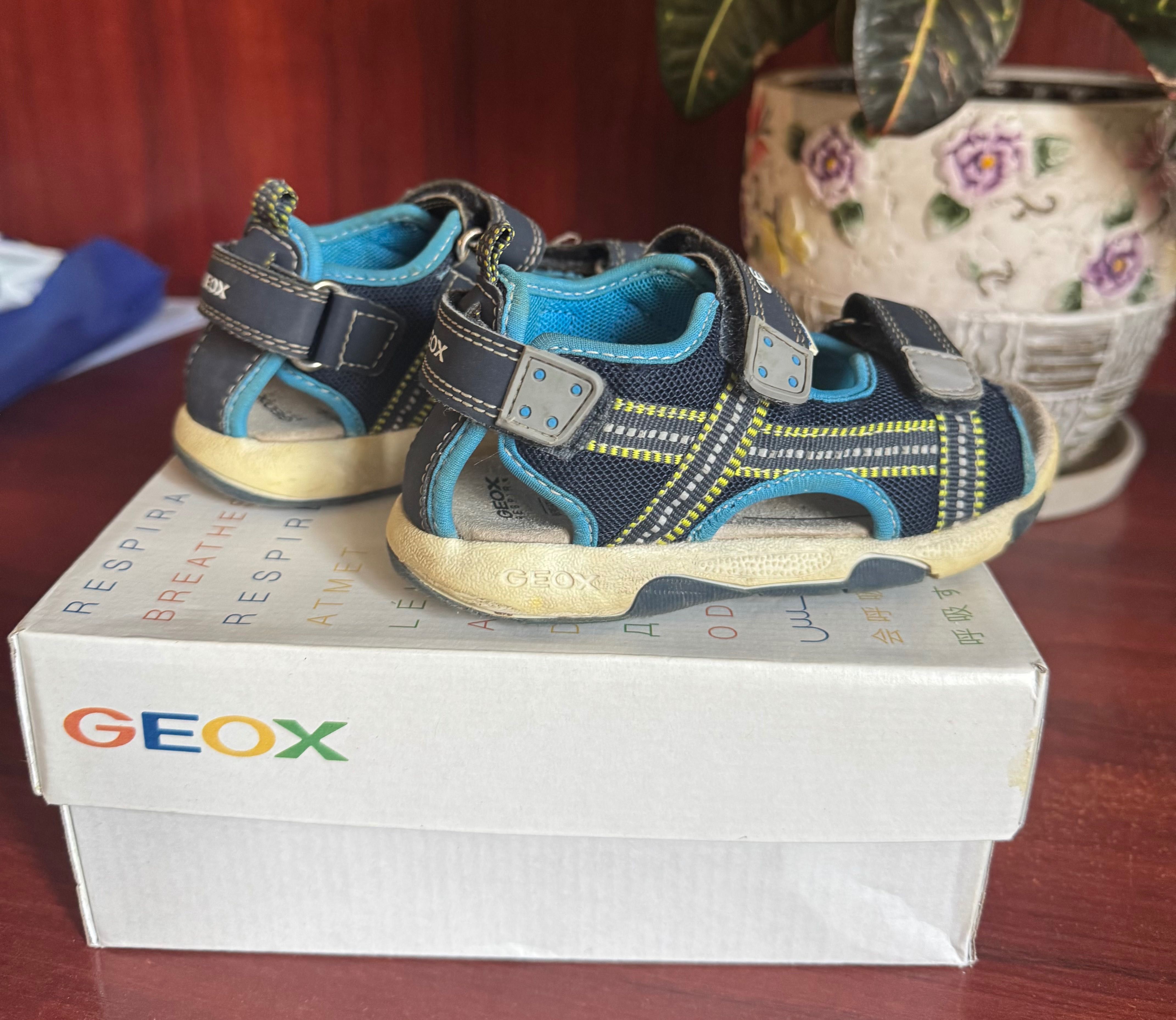 Детски сандали Geox за момче