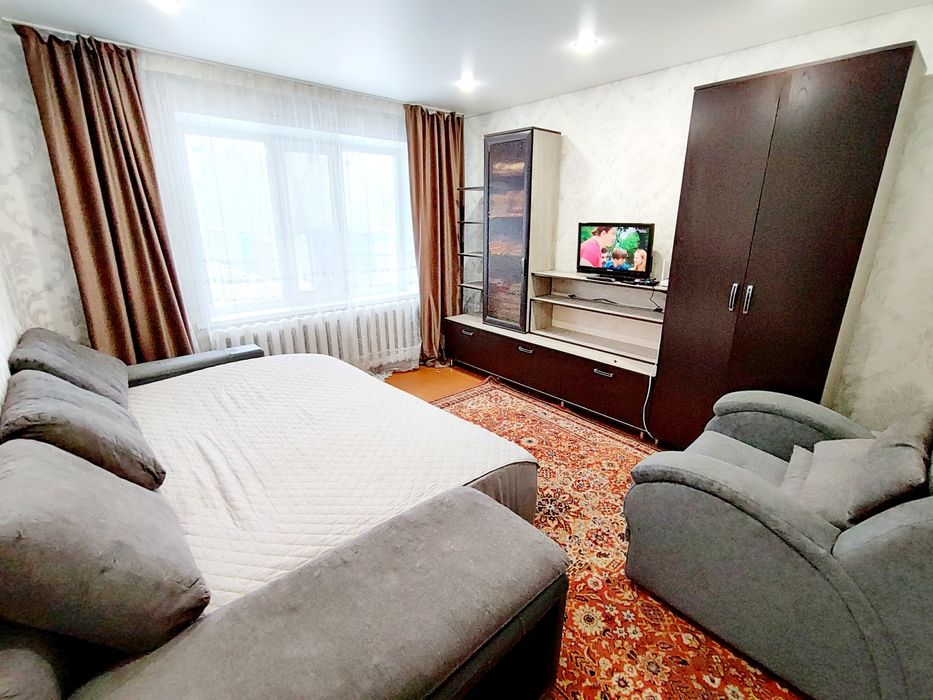 Сдам 2х ком КВ... Интергет, ТВ. день/ночь/ сутки