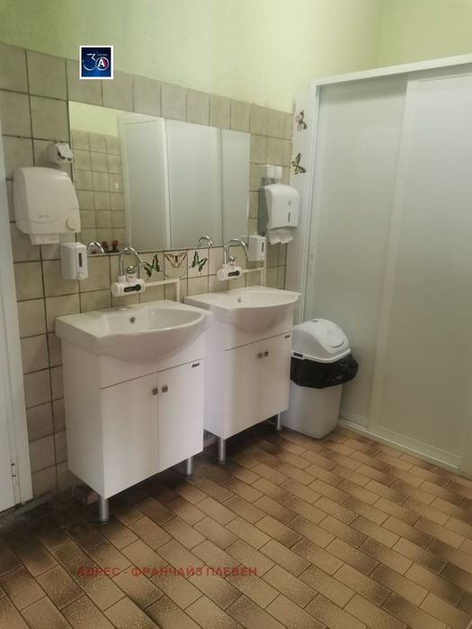 Продава се Заведение в Плевен, Индустриална зона - 293 кв.м за 854 €/кв.м - Снимка #7