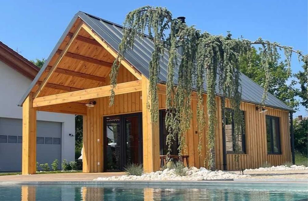 Vindem si realizam cabane din lemn tip casa sau Aframe