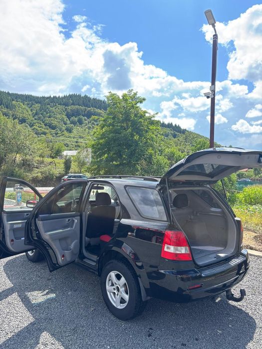 Vând Kia Sorento