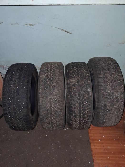 Продам шины стоял на Ауди а6с5