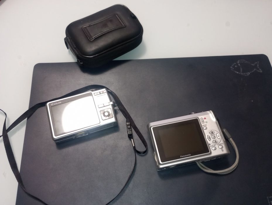 Panasonic Lumix DMC-LS80 funcțional și Casio Exilim EX-Z500, piese