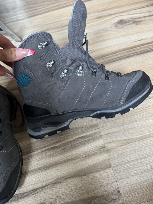 Оригинални високи обувки Lowa Vantage Gtx Mid ! 39 н
