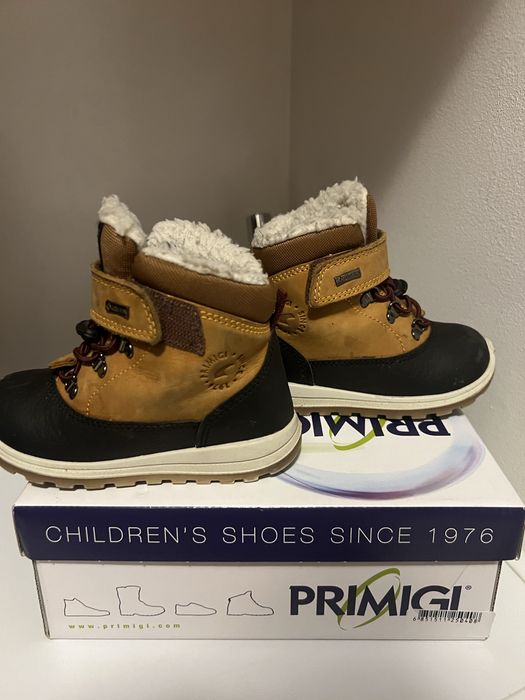 Боти Primigi ,едтествена кожа