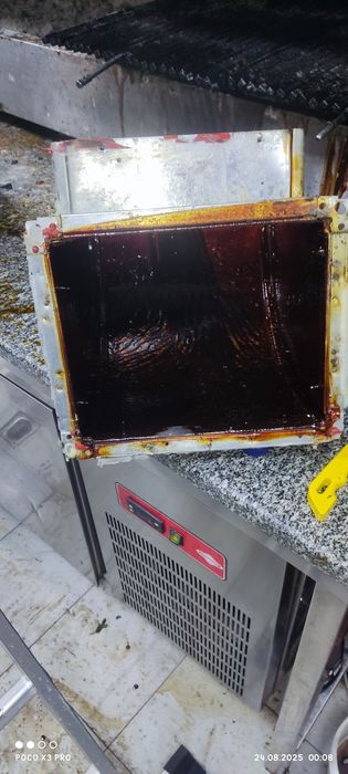 Качественная мойка воздуховодов в ресторанах и т.д.