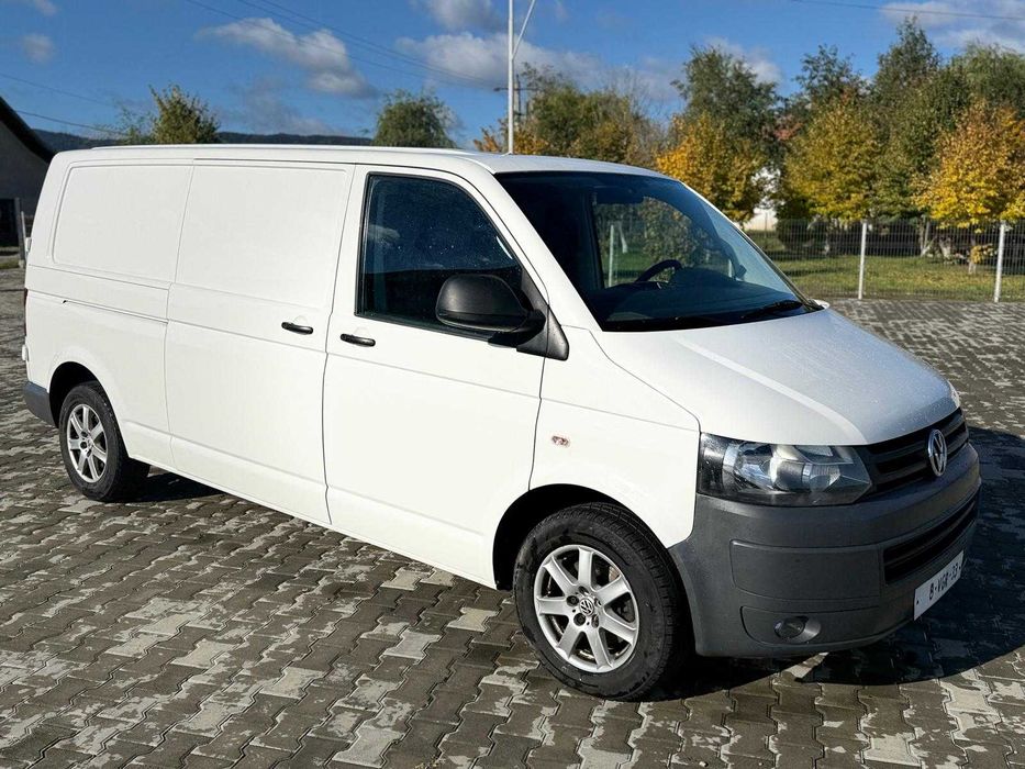 Volkswagen Transporter 5 2.0 TDI 140 CP 2010