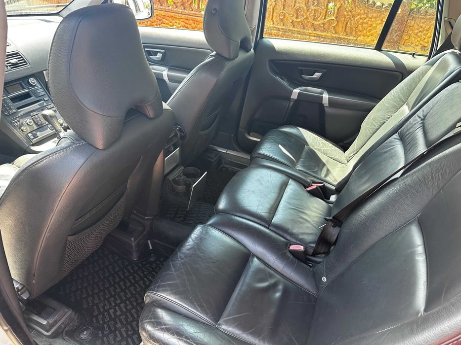 Vând/schimb Volvo xc90 ,diesel,model 2007