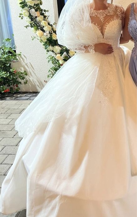 Vând rochie de mireasa