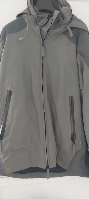 Мъжко яке от две части с качулка