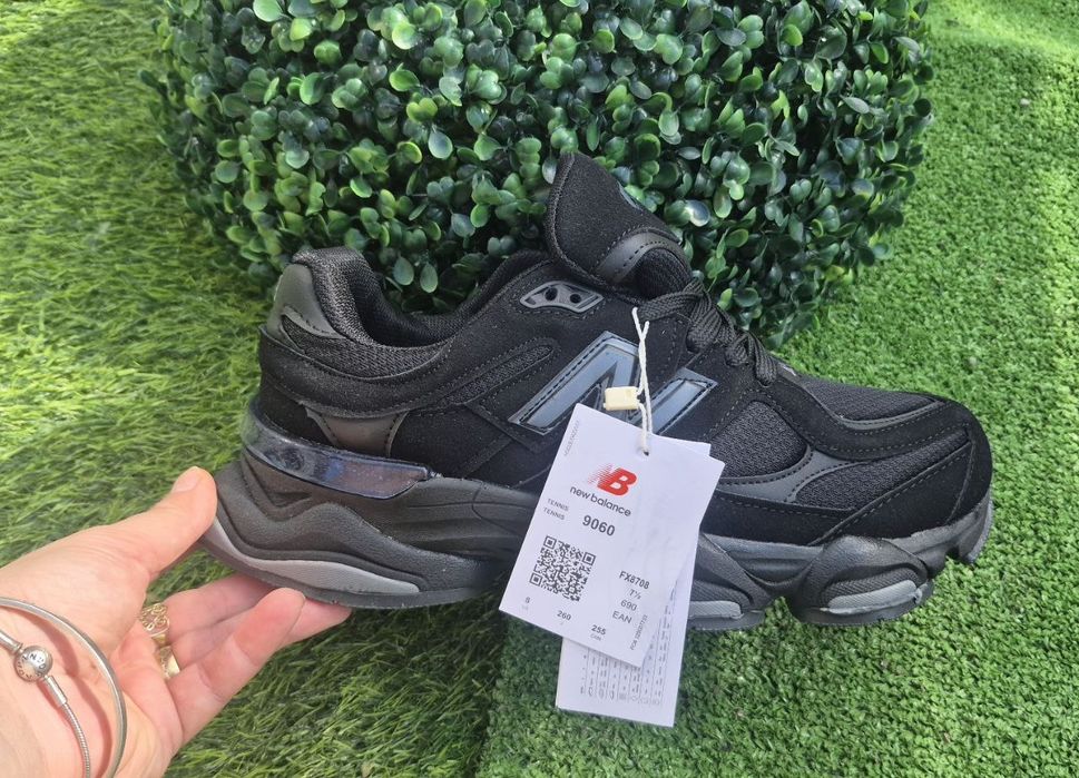 New balance Mai multe detalii în descriere