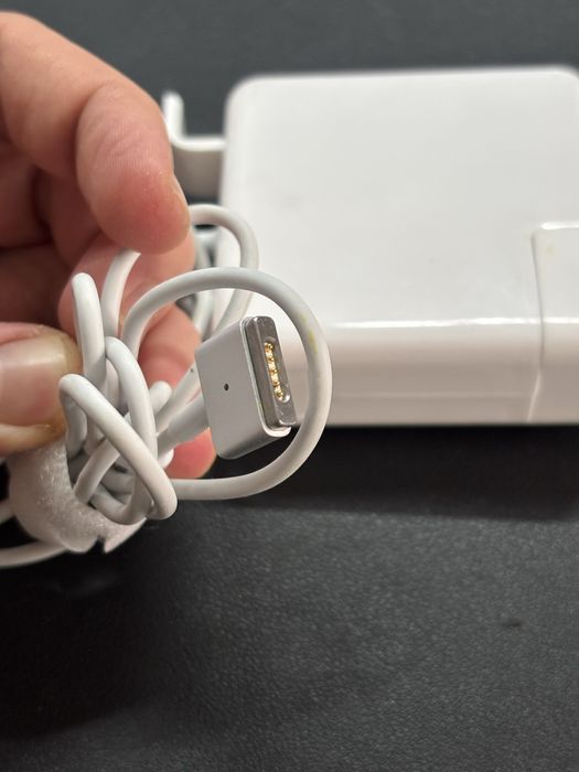 Încărcător Apple 85W MagSafe 1 (Mufă Tip L)