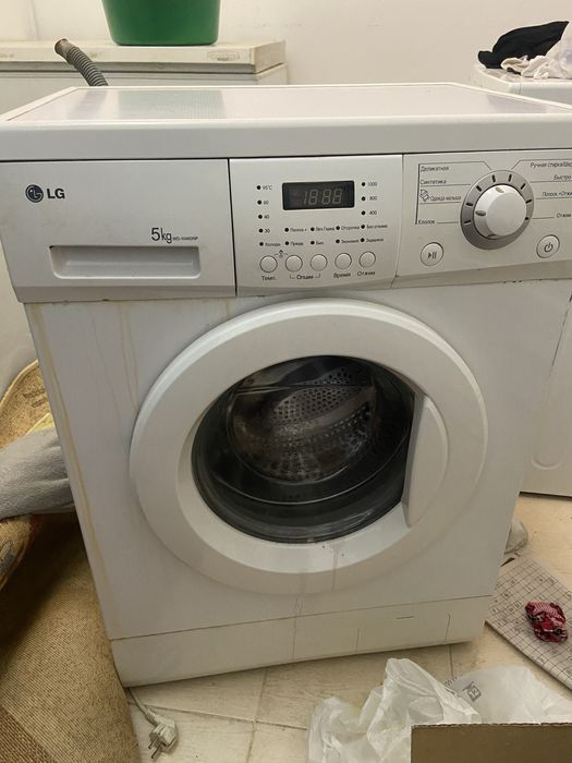 Продам машинку автомат 5кг