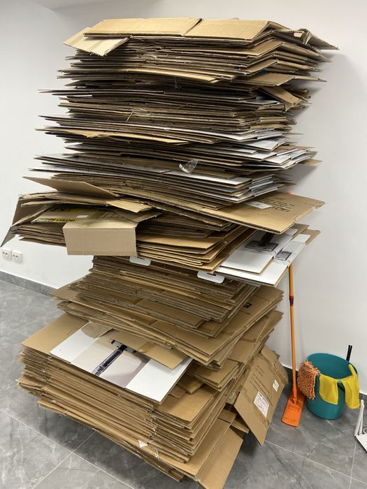 Картонные коробки разных размеров