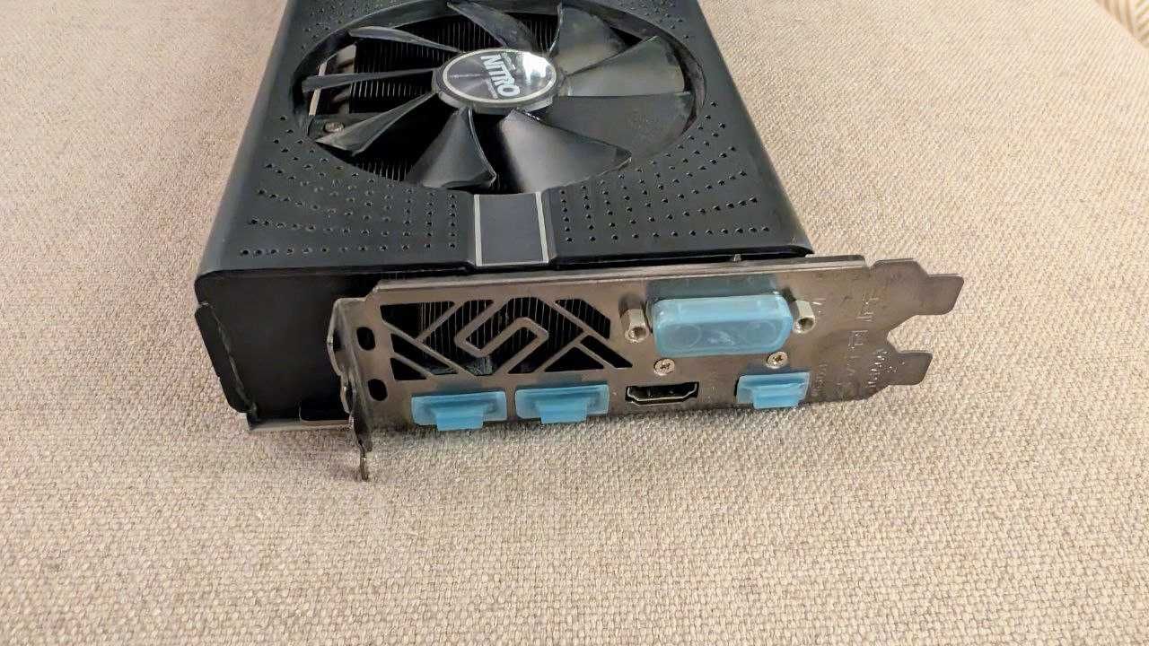 Placa video ATI Sapphire Nitro +  RX 580 8G G5 servisata pasta termica
