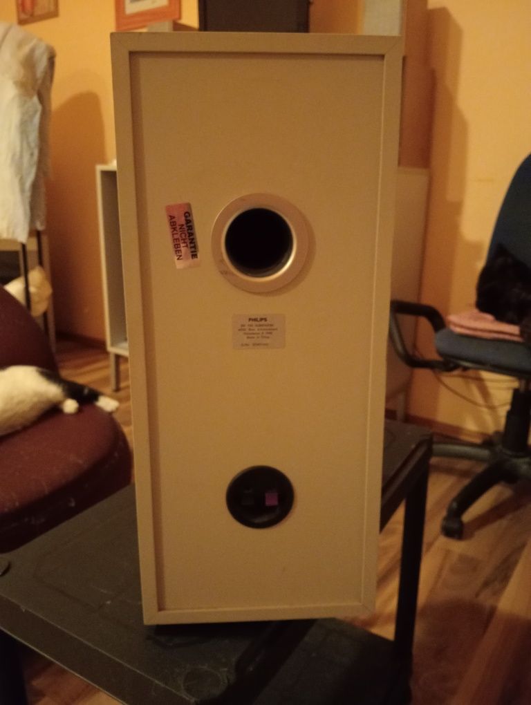 Sobwofer Philips se 700