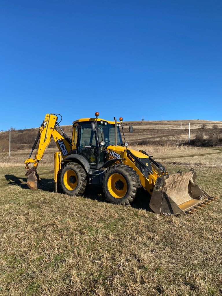 Buldoexcavator jcb 4cx 2013 joystick