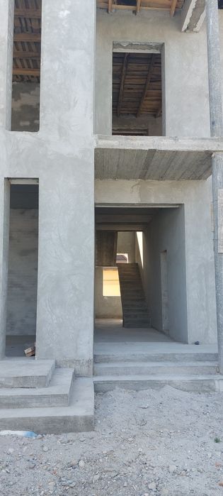 4 sotixli haytek fason uy sotiladi