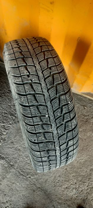 Шины 2 месяц ездили R16/215/65