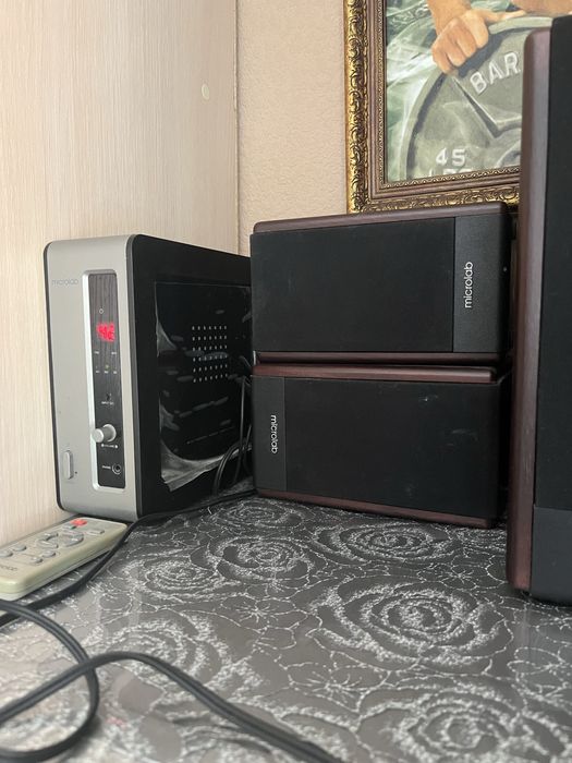 Продам активную акустическую систему Microlab FC 530