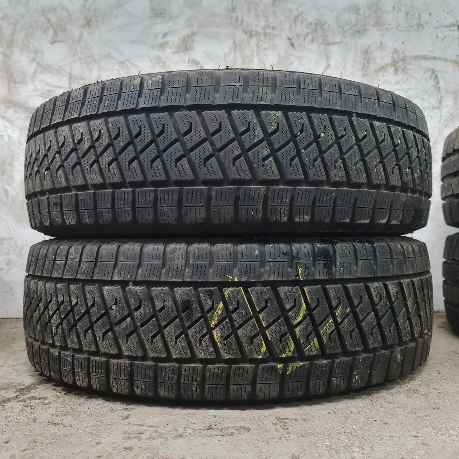 2x 205/65/16C M+S LASSA 2020 7MM Stare impecabila