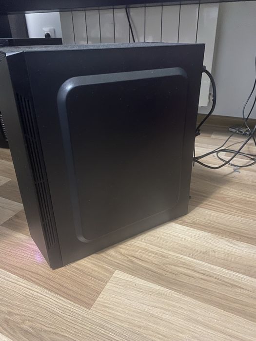 КОЛЕДНА ПРОМОЦИЯ!! Геймърски Компютър RX 580 | Ryzen 5 2600 | 16GB RAM