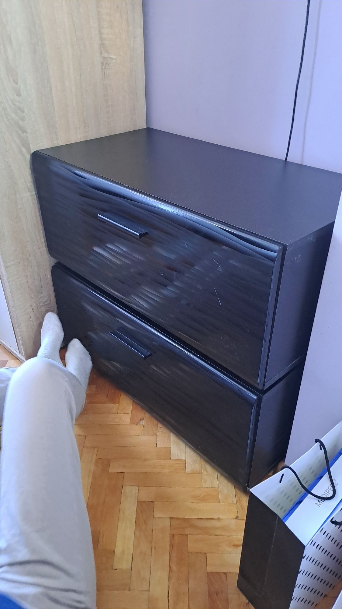 Холна секция светеща