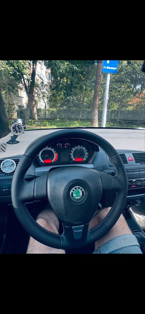 Skoda Fabia 225cp