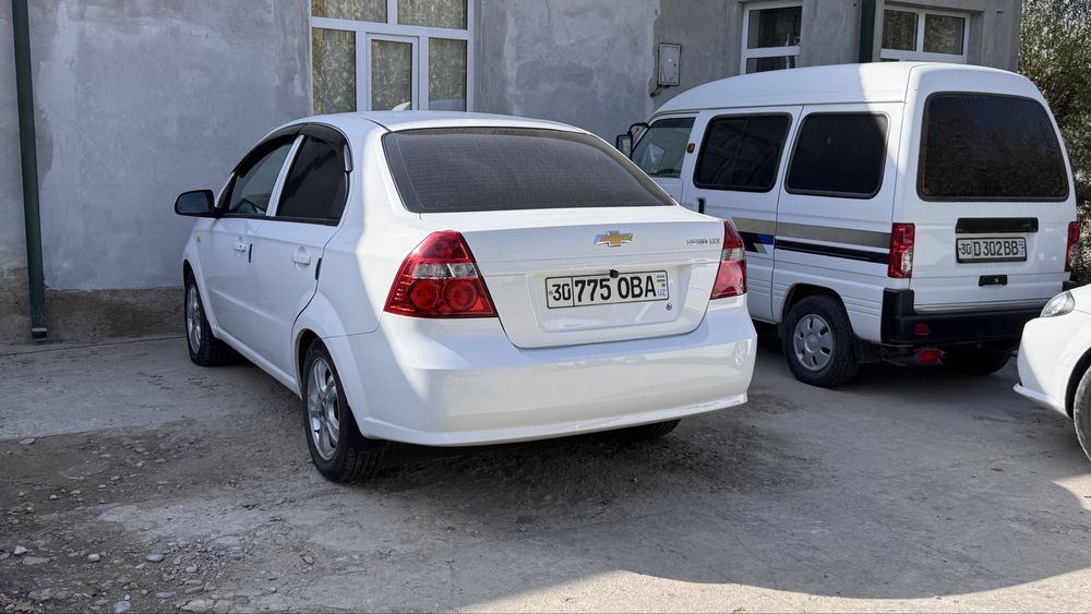 Nexia 3  metan 4 avtomat