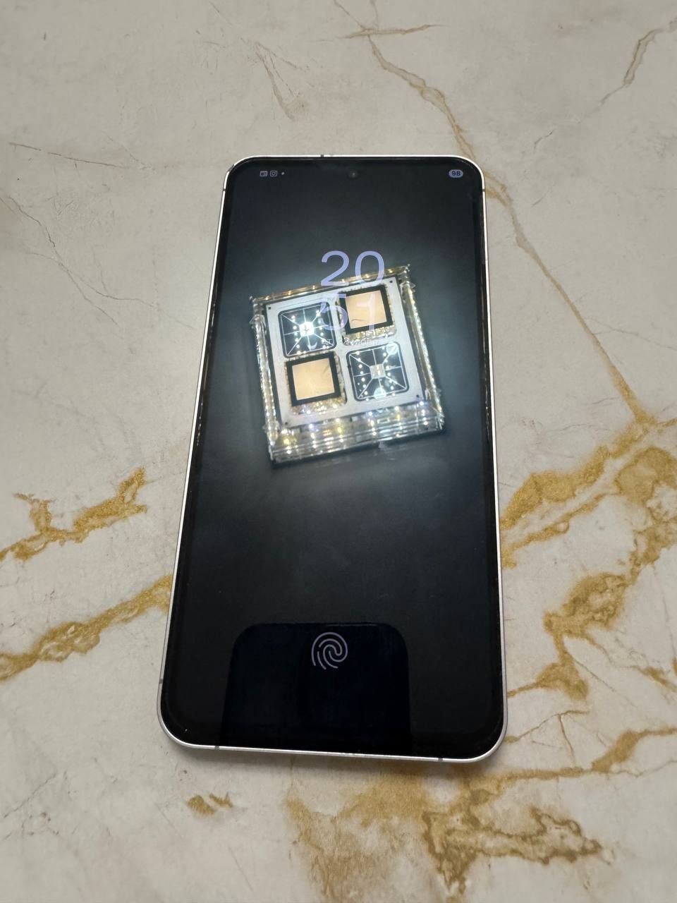 Продаётся samsung s24 fe
