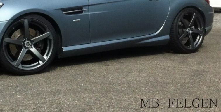 АлуминиевиДжанти TEAM DYNAMICS JADE R2 8.5x18 ET35 5x110 NB73.1 Racing