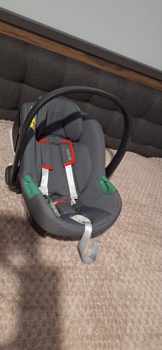 cybex детско кошче + зимен кош