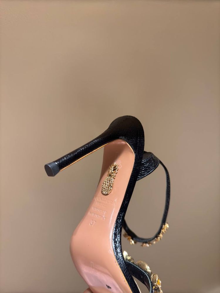 Pantofi Aquazzura