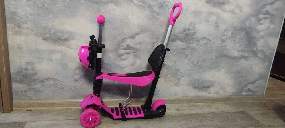 Детский самокат трансформер.