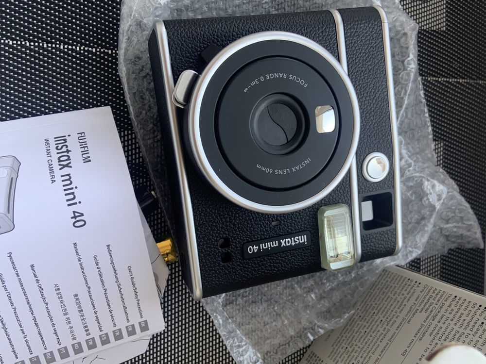 Фотокамера моментальной печати Fujifilm Instax Mini 40 черный