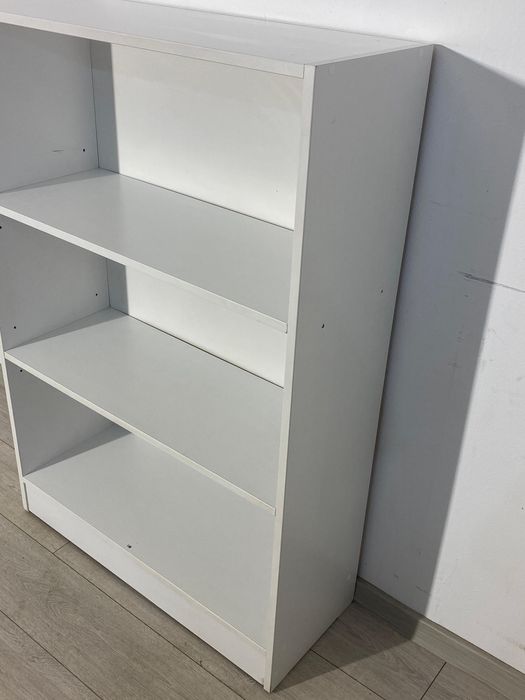 3 Buc. Etajeră; Dulap cu Rafturi; Bibliotecă