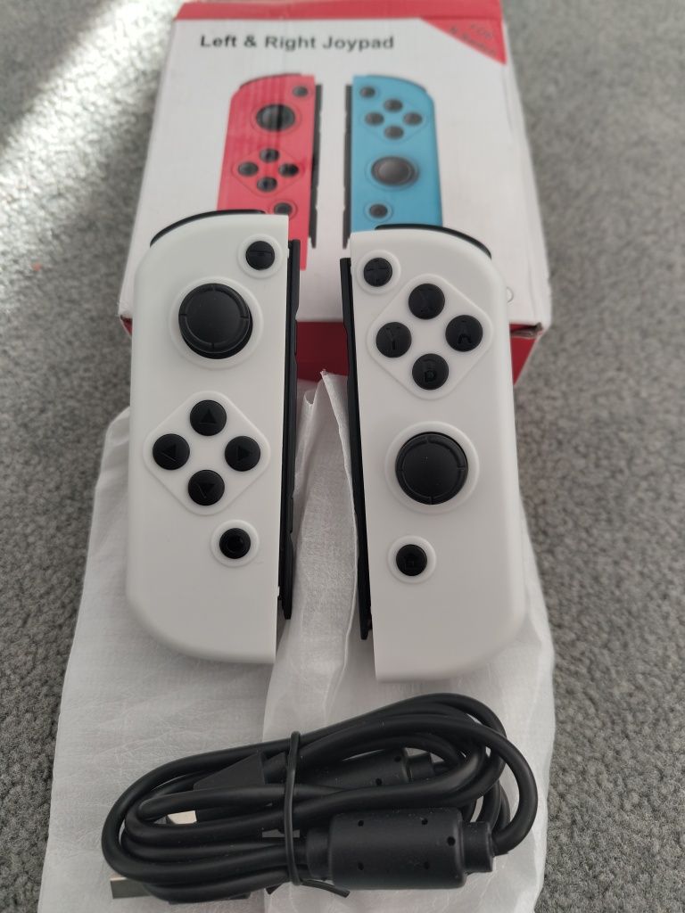 Joy-Con Nintendo Switch albe noi