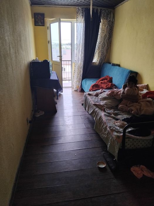 Vând apartament în Stoicanesti