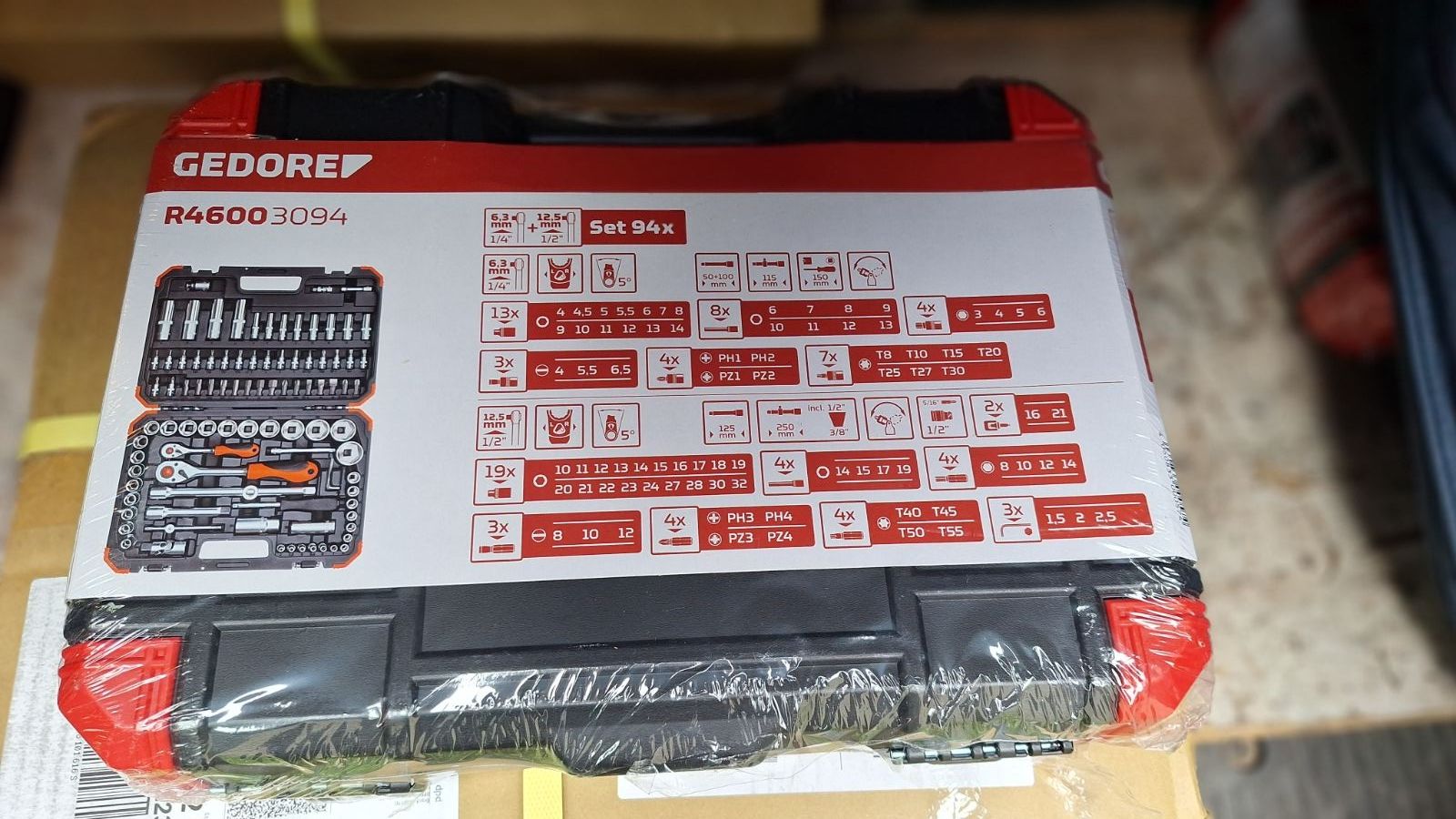 Продавам Gedore R46003094, 94 части и R45603172, 172 части