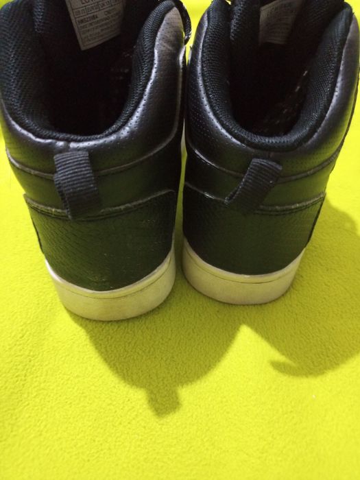 Ботинки lcwaikiki 32 р.