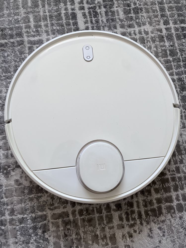 Робот пылесос MI robot vacuum mop p