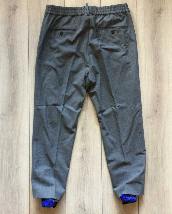 НОВ оригинални мъжки сив вълнен панталон DSQUARED2 размер 52 от Италия