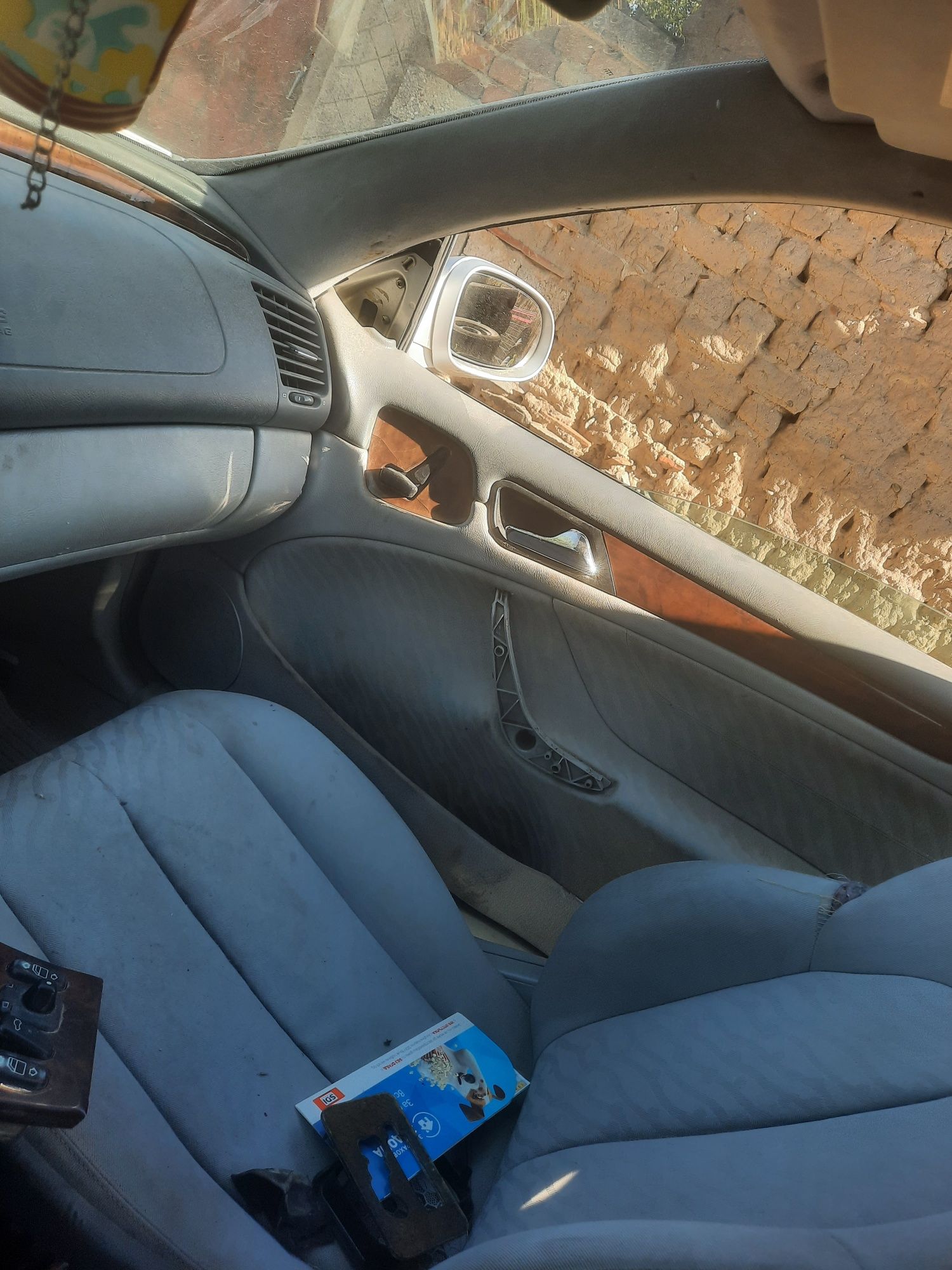 Мерцедес цлк clk 200 w208 на части