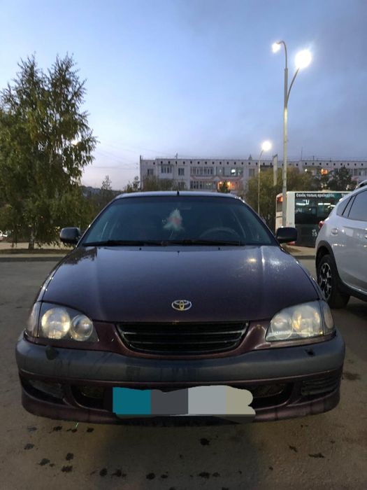 Аренда авто Тайота Ваенсис