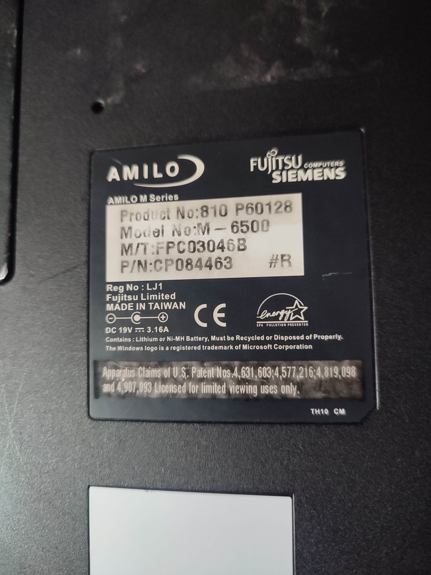 Laptop Fujitsu pentium 3-900mhz