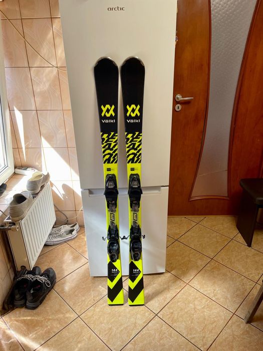 Schiuri volkal 144 cm  skiuri