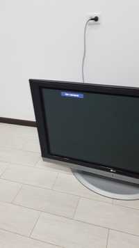 Продам большой плазменный телевизор
